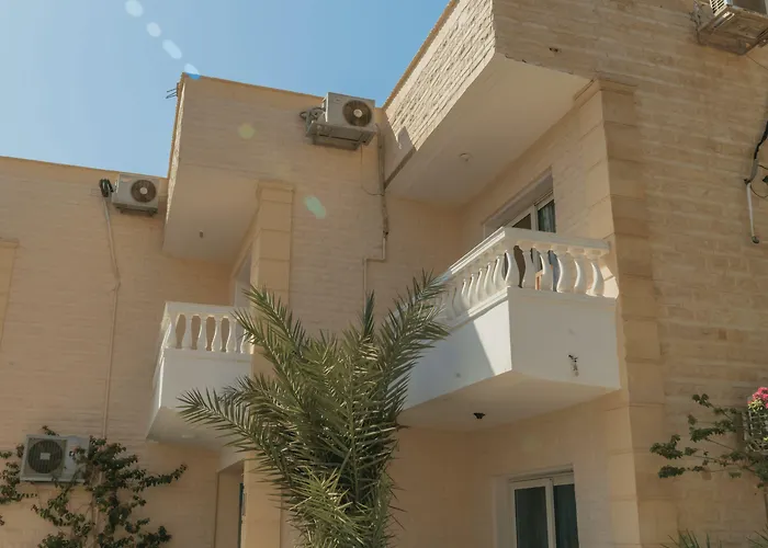 Dahab Hotel